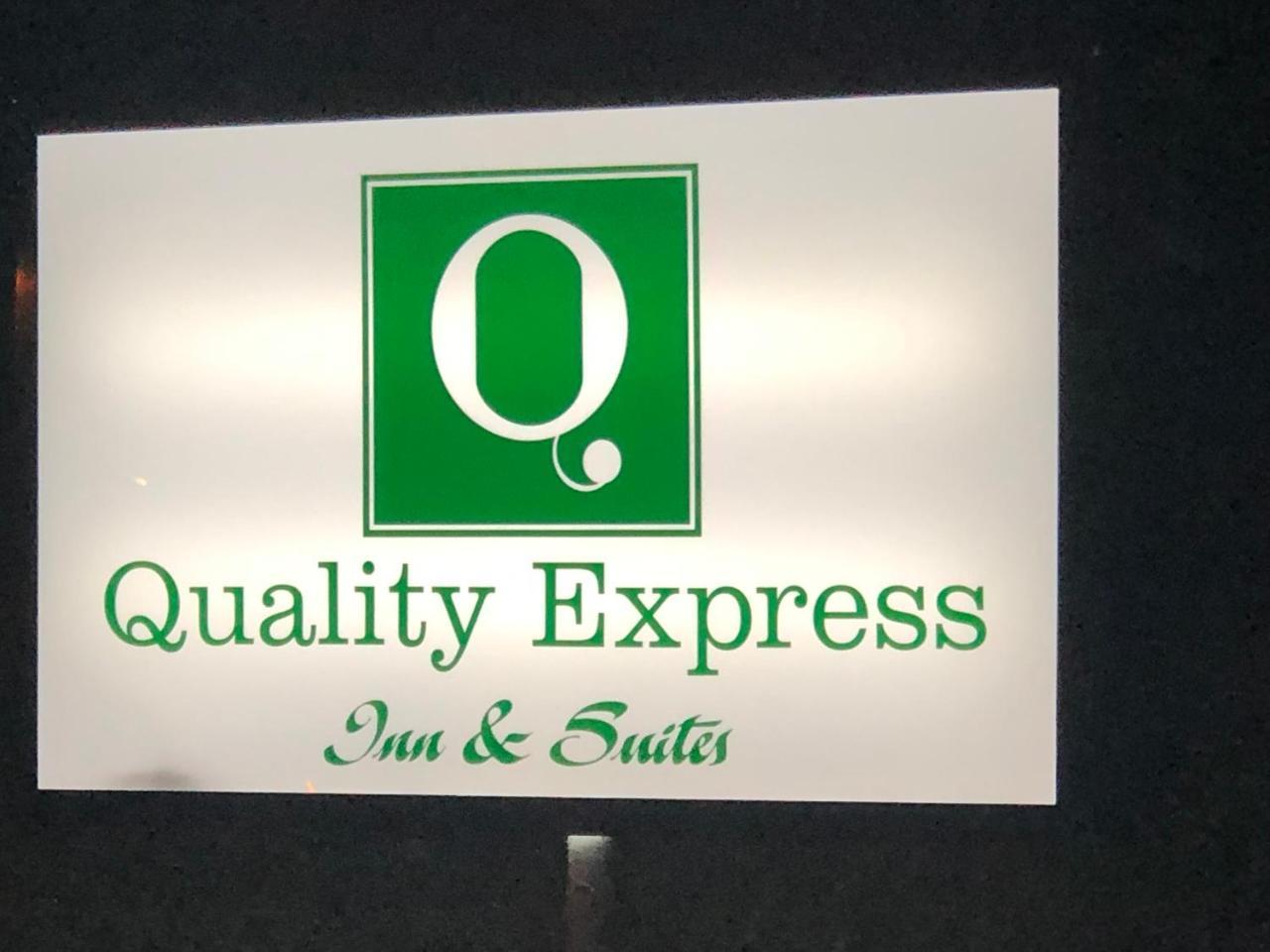 Quality Express Inn & Suites Mineral Wells Екстериор снимка